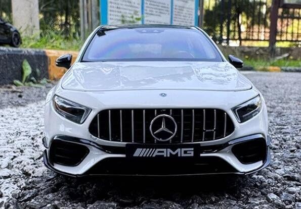 301-023 KILOworks 1/18 メルセデスベンツ AMG A45S 301-023 KILO